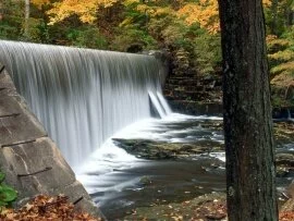 Paran Creek, North Bennington, Vermont - 1600x12.jpg (click to view)