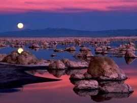 Moonrise at Mono Lake, California - - .jpg (click to view)