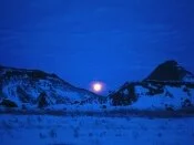 Moonset from Castle Trail, Badlan.jpg