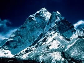 Mount Everest, 1983 - - ID 11327.jpg Mount Everest, 1983 - - ID 11327.jpg (click to view)