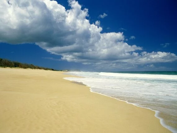 Papohaku Beach, Molokai, Hawaii - - ID.jpg (click to view)