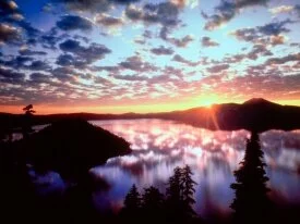 Sunrise on Wizard Island, Crater Lake National P.jpg