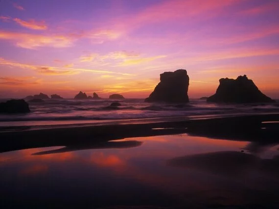 Twilight Reflections, Bandon Beach, Oregon - 160.jpg Twilight Reflections, Bandon Beach, Oregon - 160.jpg (click to view)