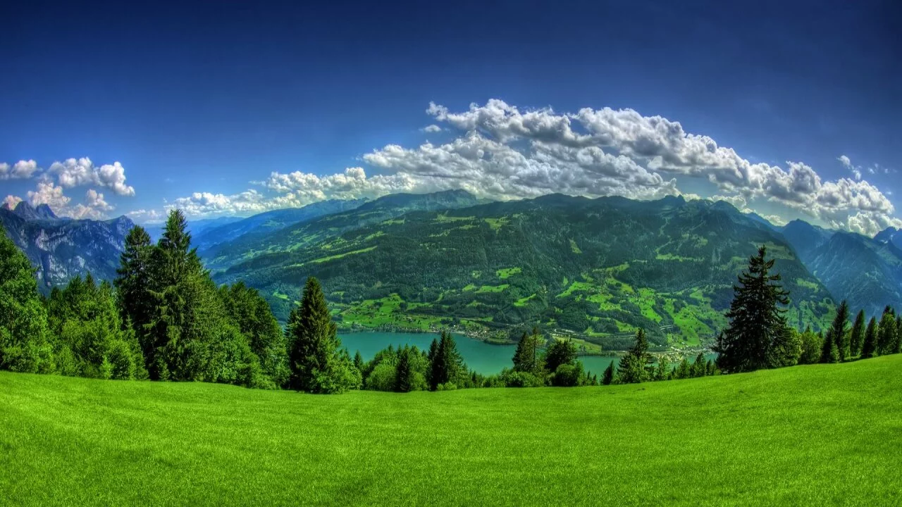 Mountain lake