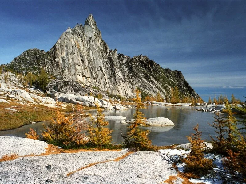 Prusik Peak and Gnome Tarn, Alpine Lakes Wildern.jpg